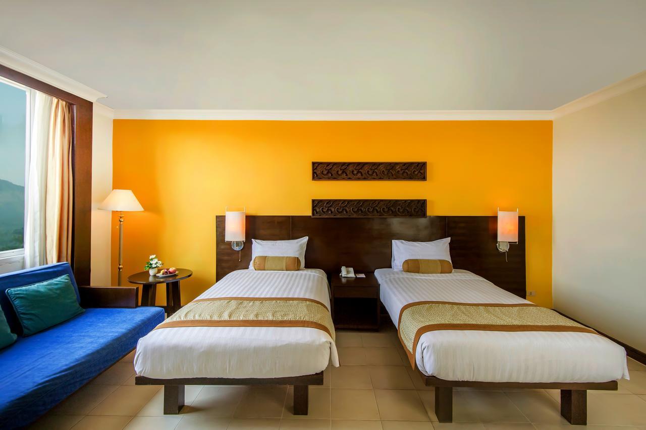 Tinidee Hotel Ranong Extérieur photo