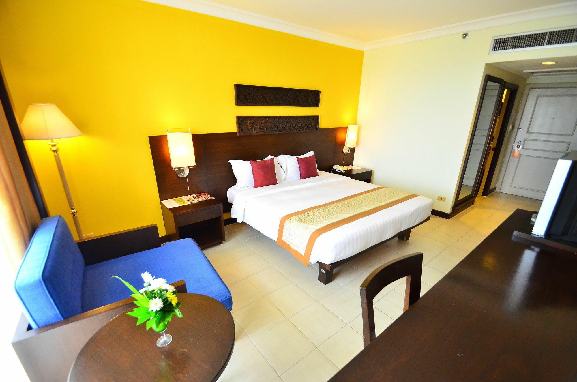 Tinidee Hotel Ranong Extérieur photo