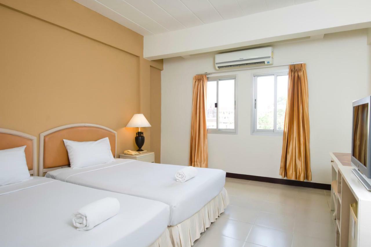 Tinidee Hotel Ranong Extérieur photo