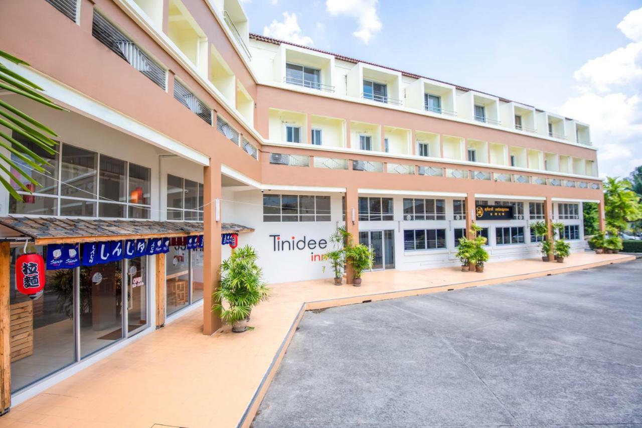 Tinidee Hotel Ranong Extérieur photo